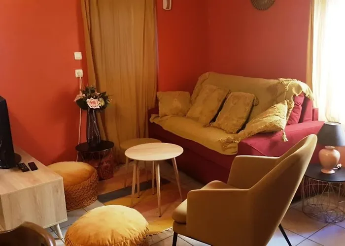 Apartamento Petit Patio En Centre Nimes